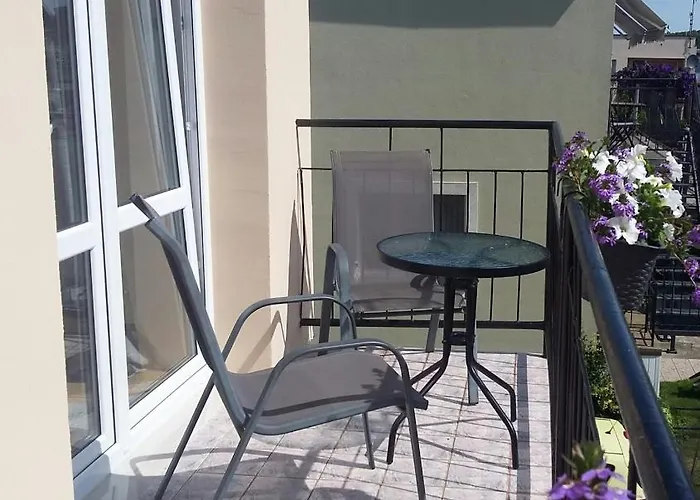 Bartek Dom Goscinny ゲストハウス ダルウォボ